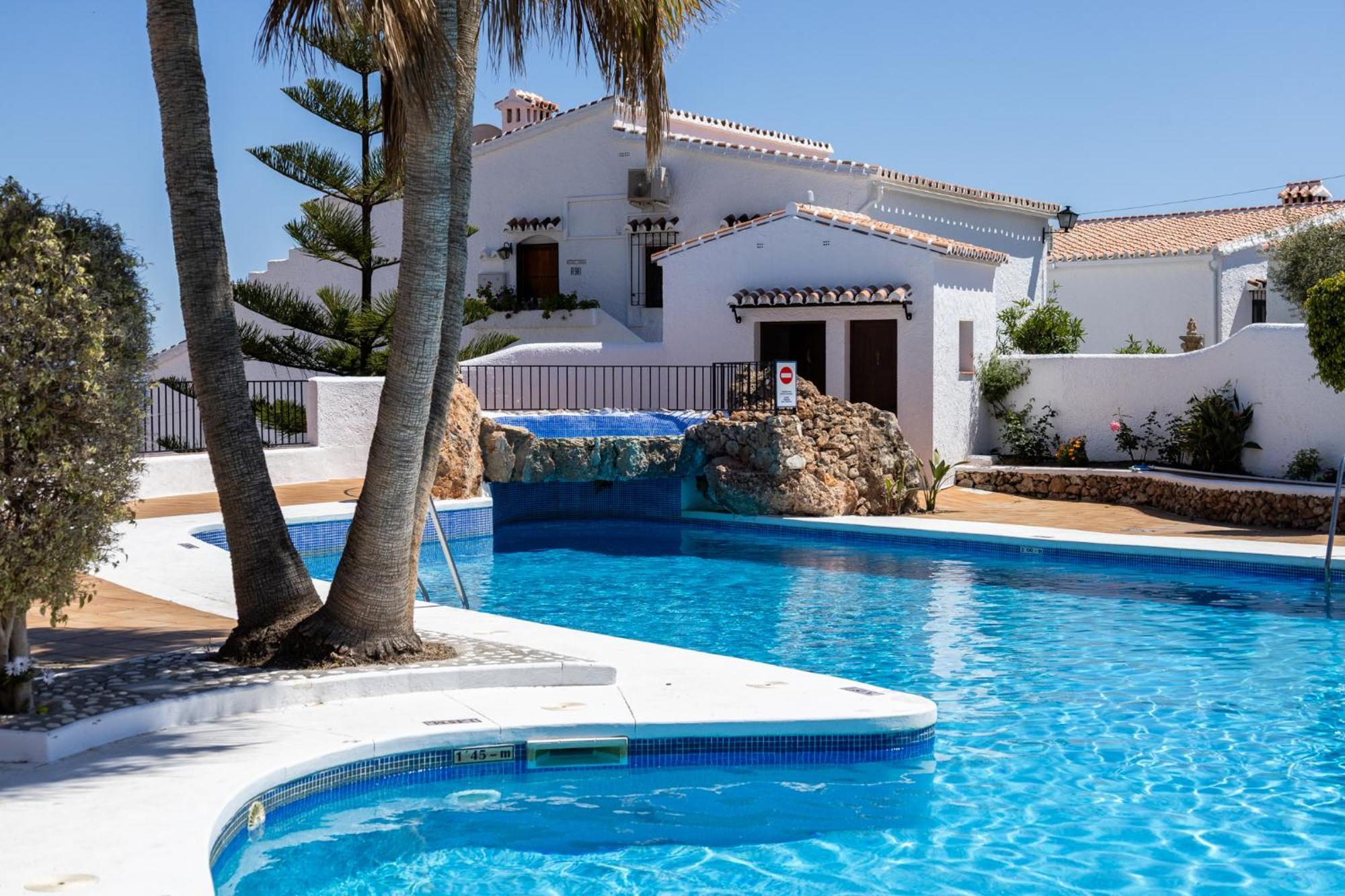 Appartement Capistrano Village B, 1 Bedroom + Free Wi-fi Nerja