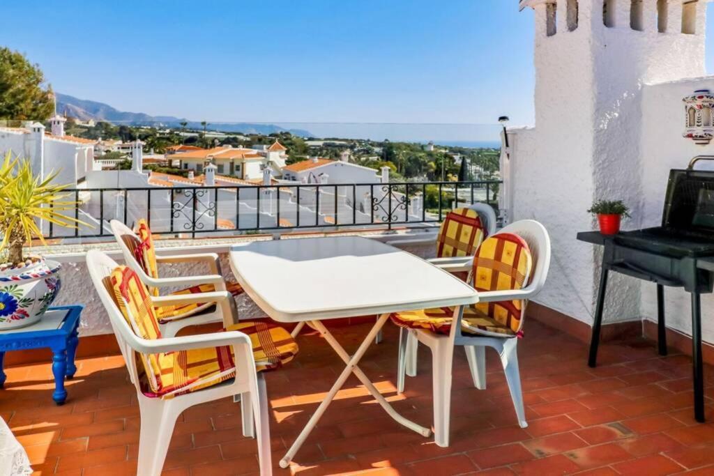Capistrano Village B, 1 Bedroom + Free Wi-fi Appartement Nerja